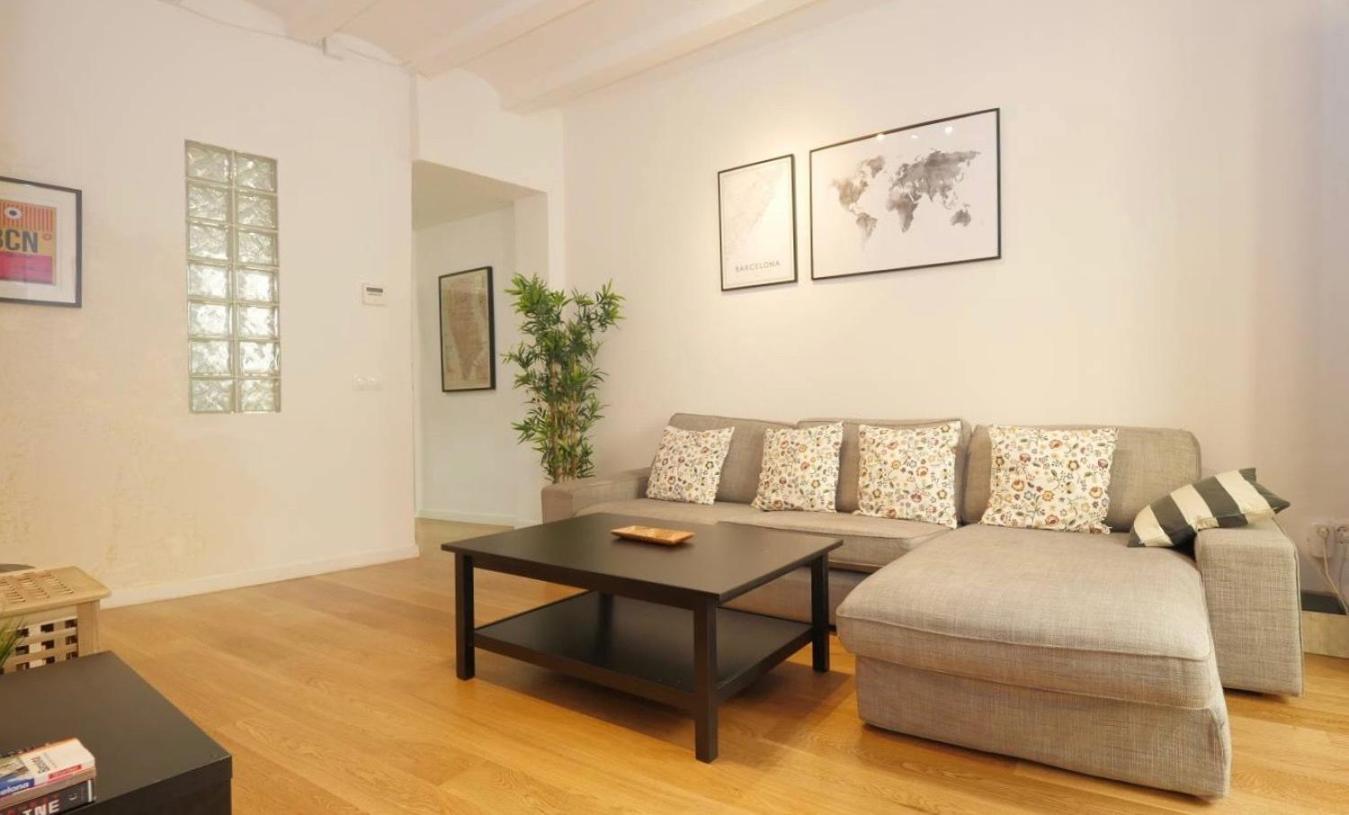 Oasis Apartments & Studios Old Town Center Βαρκελώνη Εξωτερικό φωτογραφία