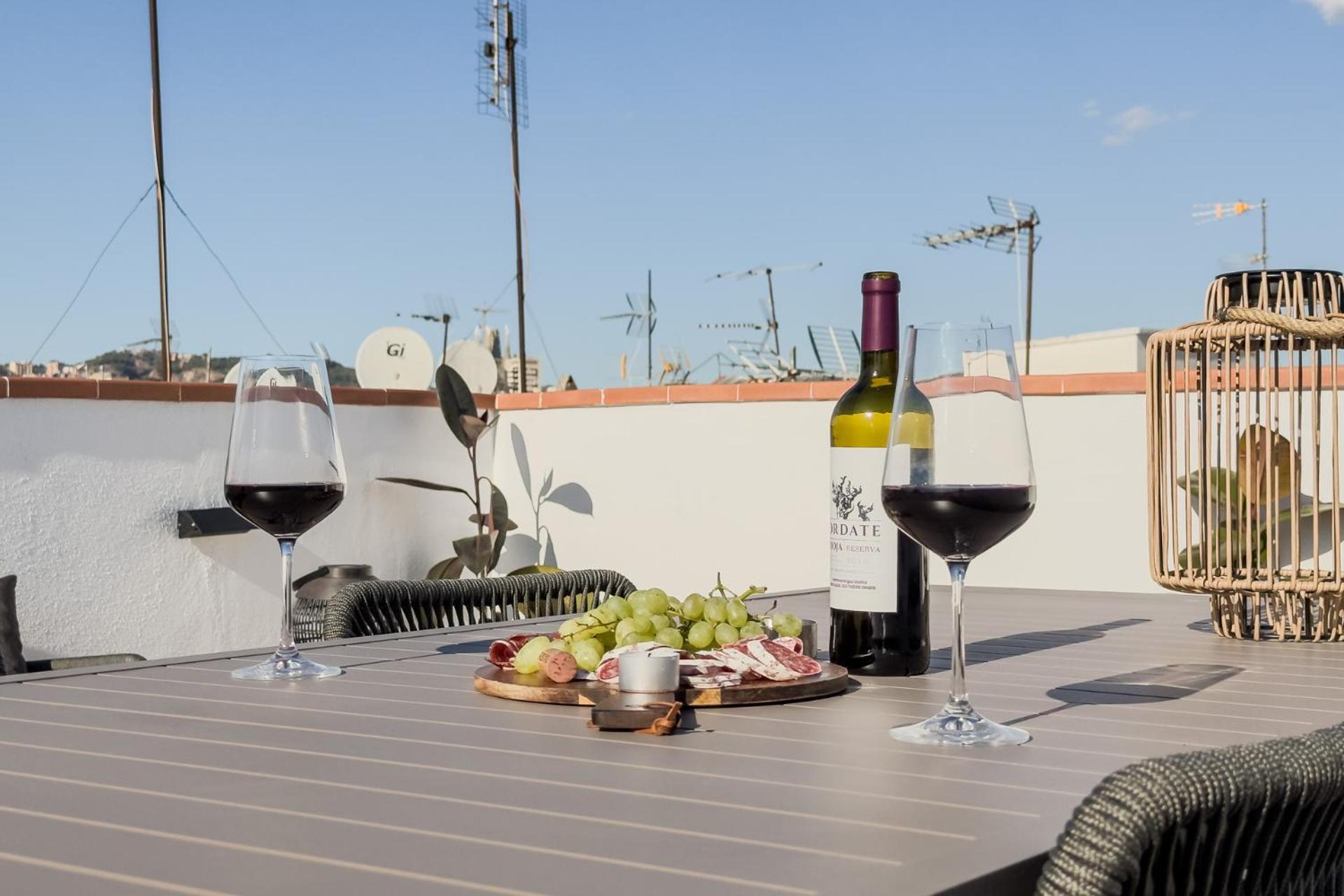 Oasis Apartments & Studios Old Town Center Βαρκελώνη Εξωτερικό φωτογραφία