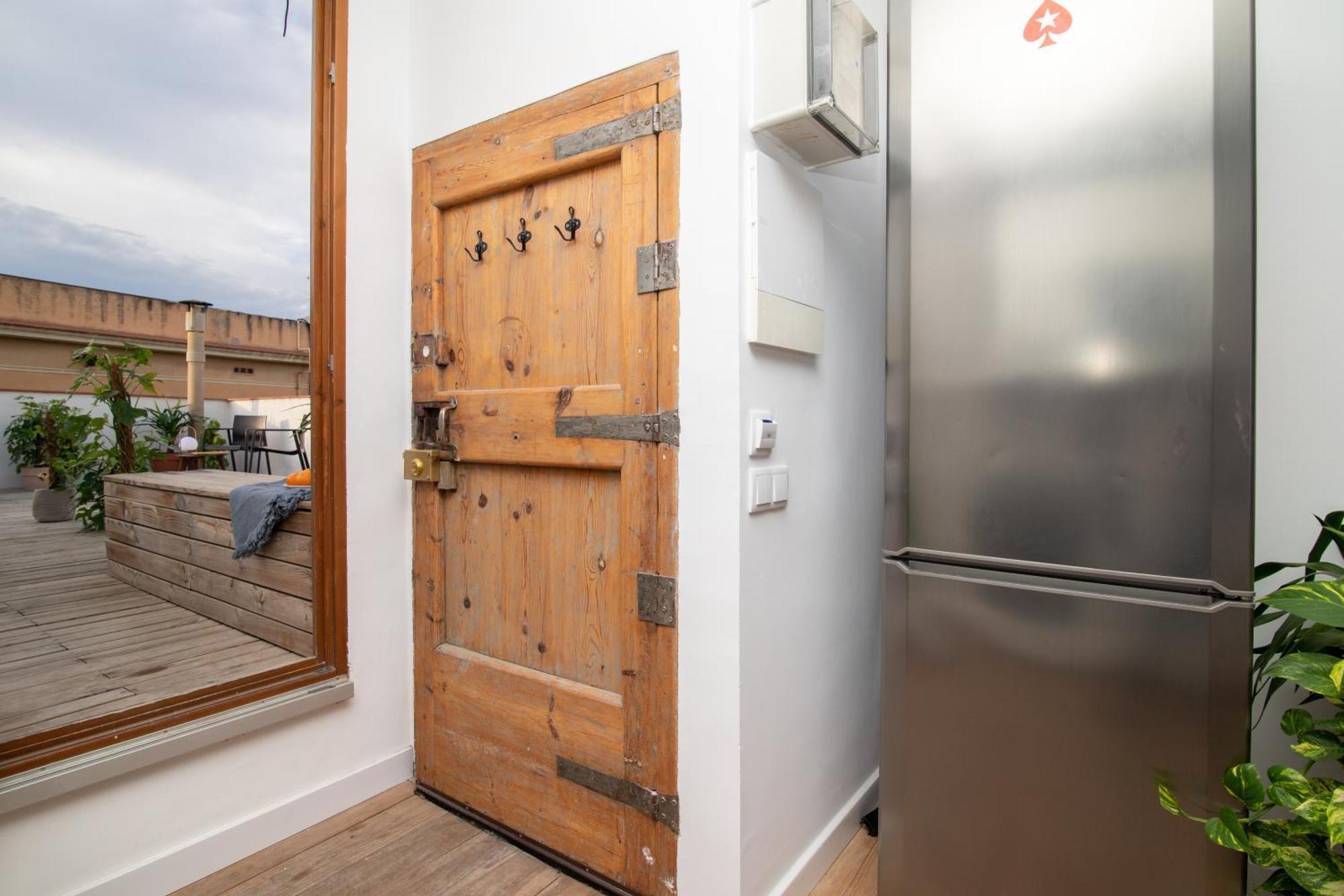 Oasis Apartments & Studios Old Town Center Βαρκελώνη Εξωτερικό φωτογραφία