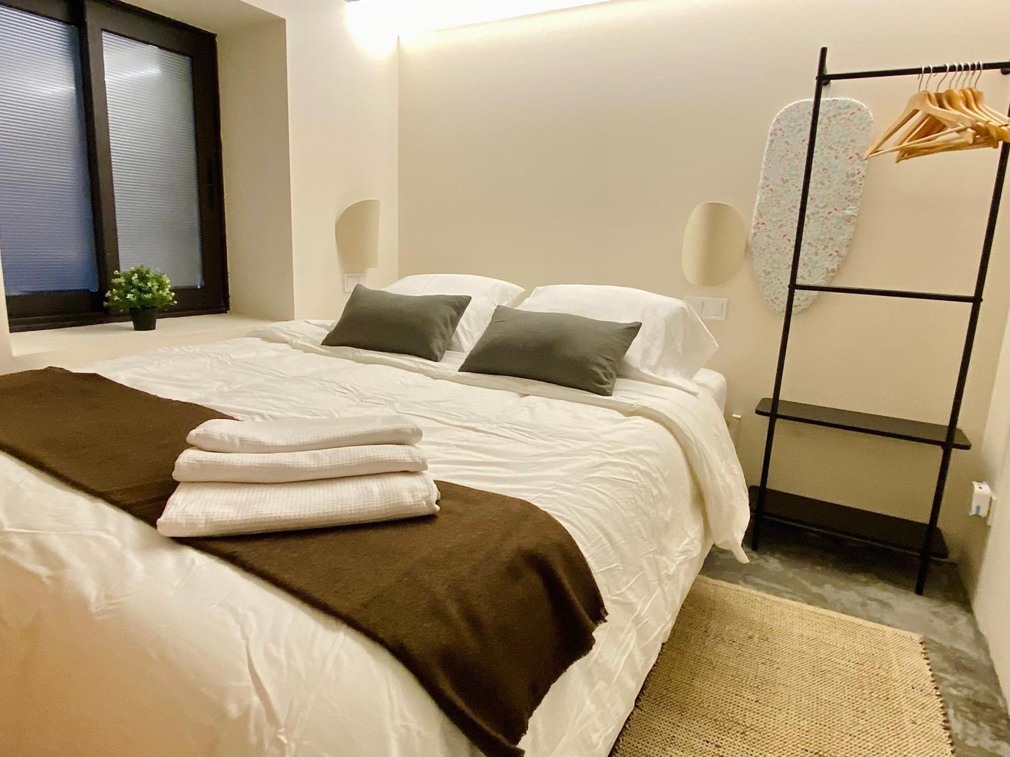 Oasis Apartments & Studios Old Town Center Βαρκελώνη Εξωτερικό φωτογραφία