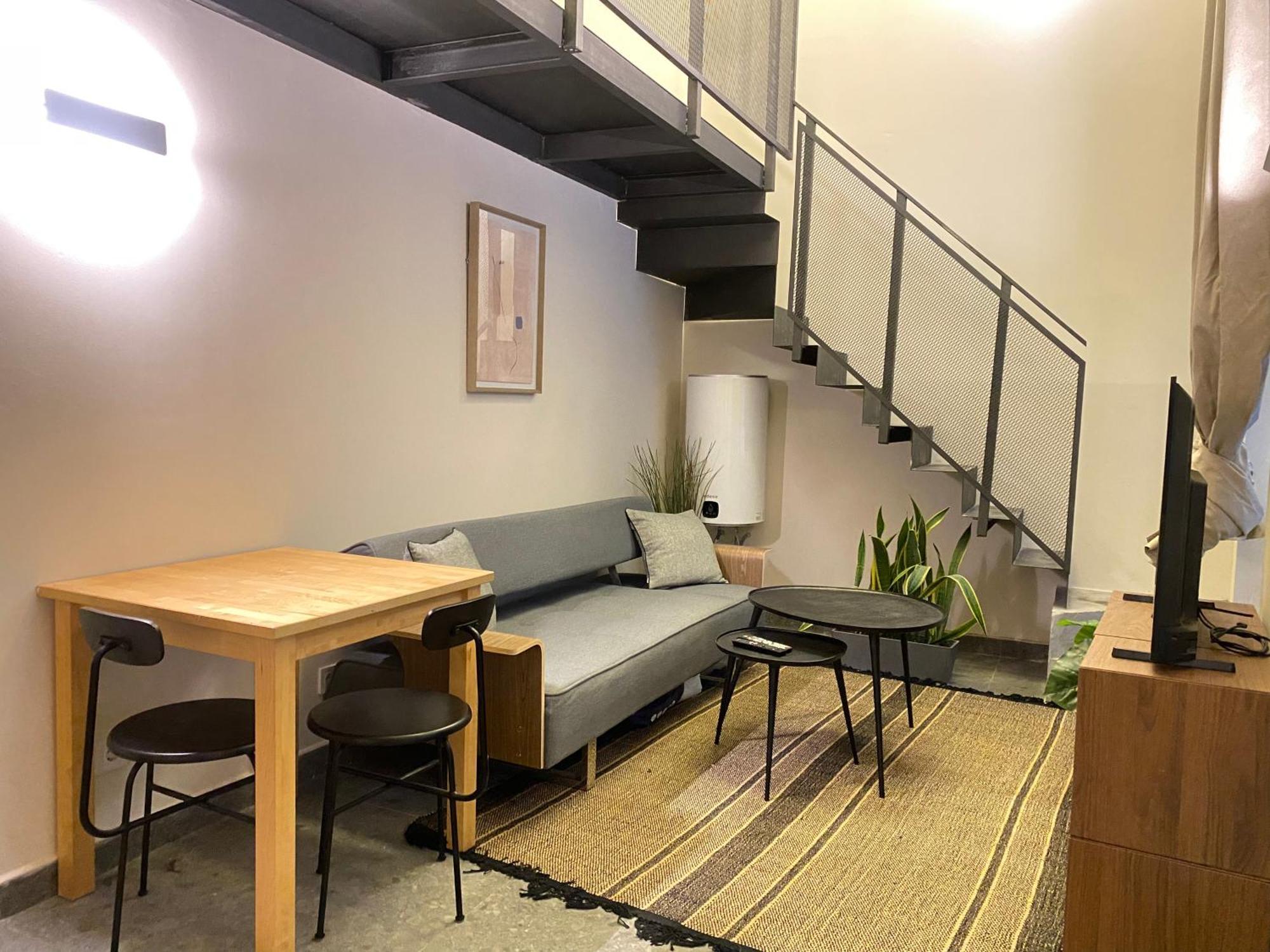 Oasis Apartments & Studios Old Town Center Βαρκελώνη Εξωτερικό φωτογραφία