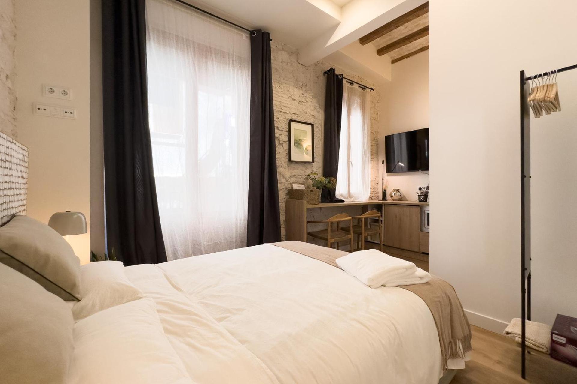 Oasis Apartments & Studios Old Town Center Βαρκελώνη Εξωτερικό φωτογραφία
